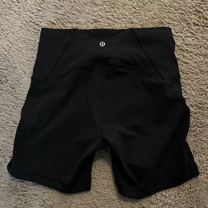 Wunder Under Train Bike shorts 6”
